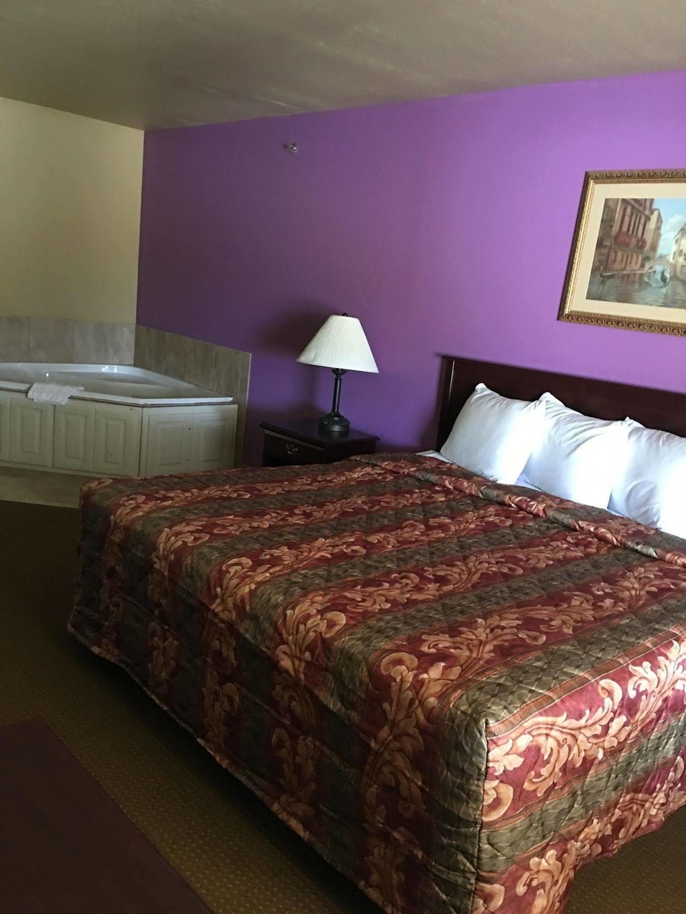 Econo Lodge Inn & Suites Greenbrier Exteriér fotografie