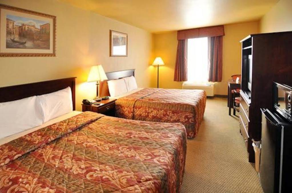 Econo Lodge Inn & Suites Greenbrier Exteriér fotografie